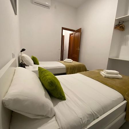 Pelicano Urban Apartment Севилья Экстерьер фото