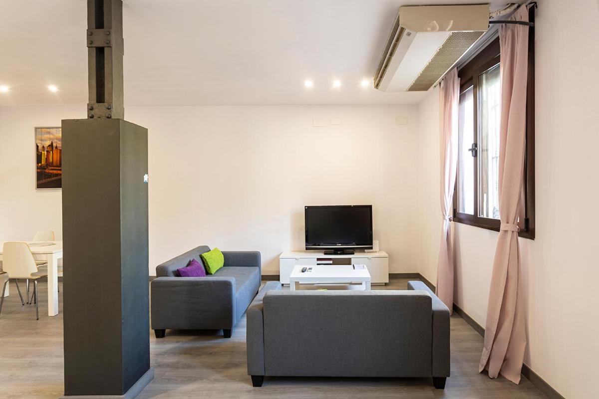 Pelicano Urban Apartment Севилья Экстерьер фото