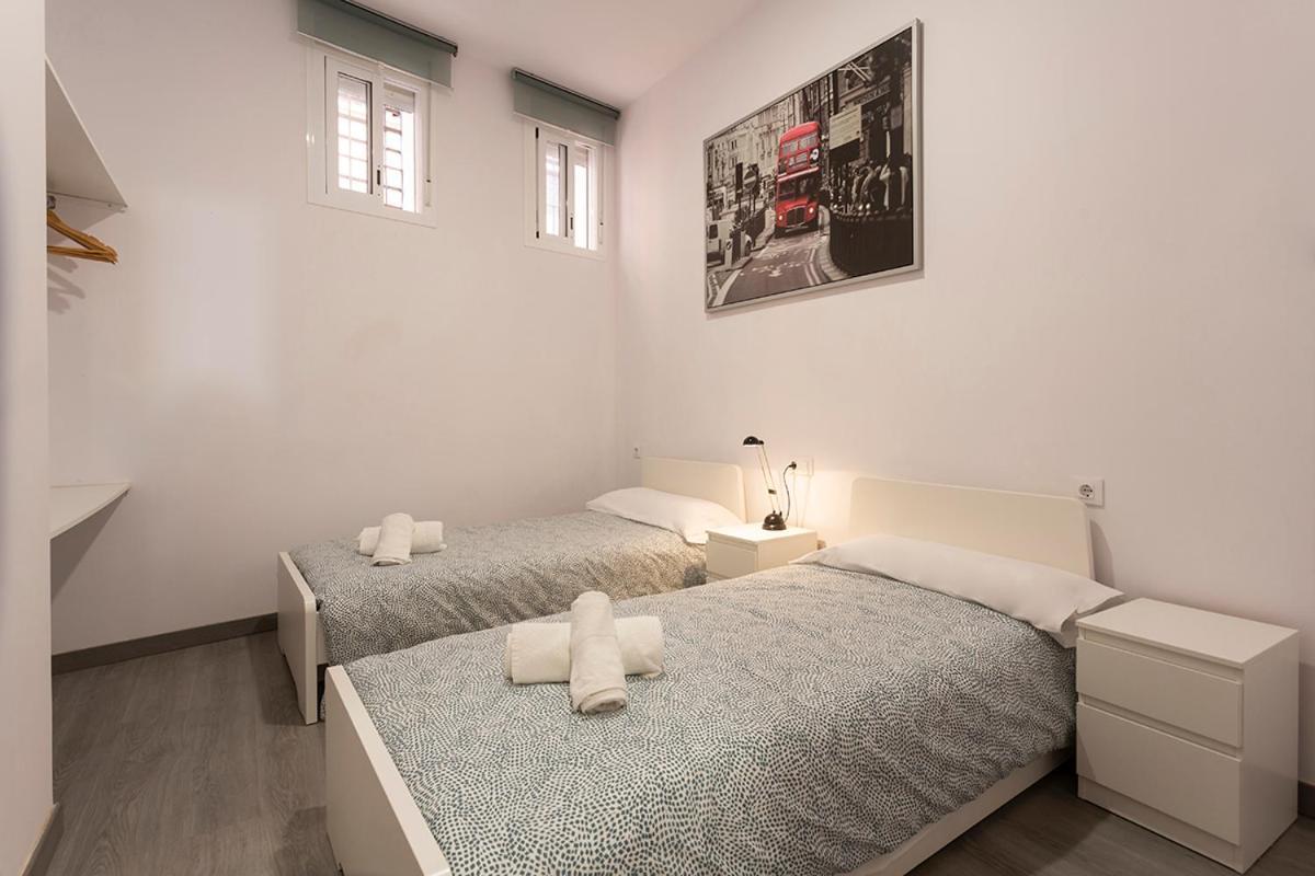 Pelicano Urban Apartment Севилья Экстерьер фото
