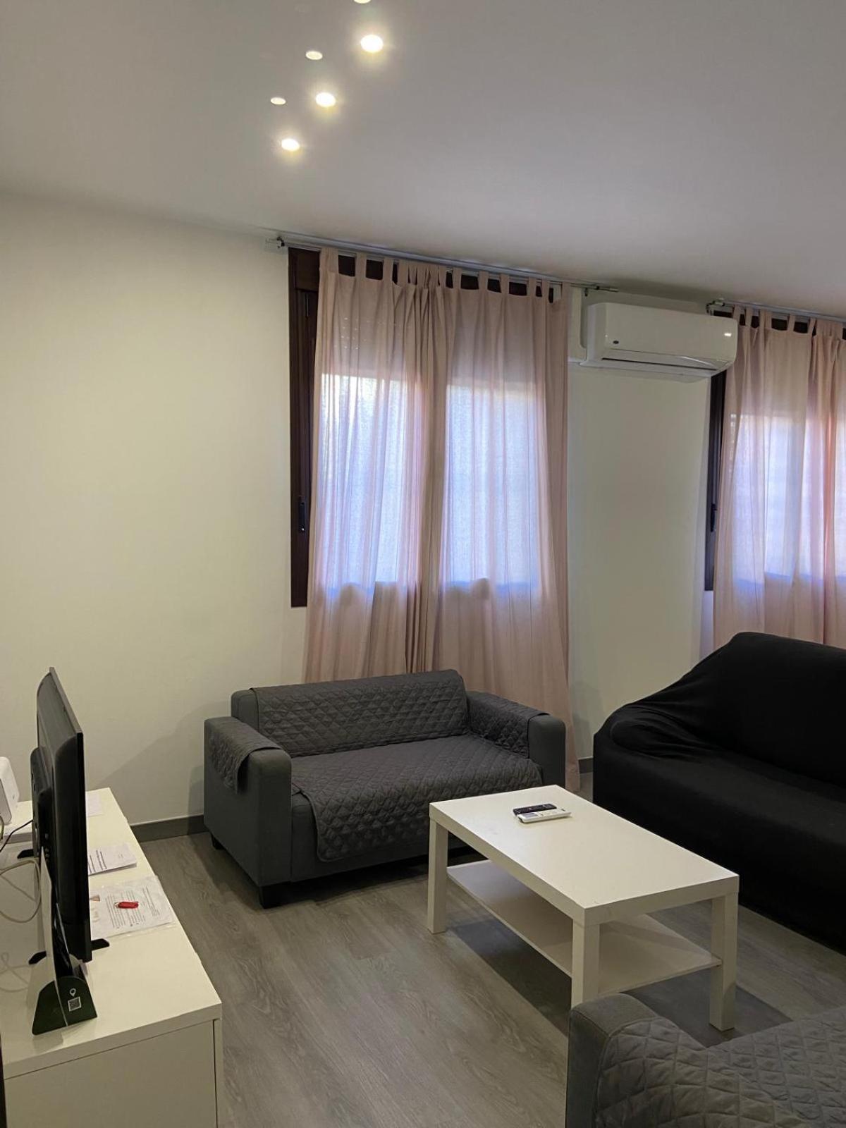 Pelicano Urban Apartment Севилья Экстерьер фото