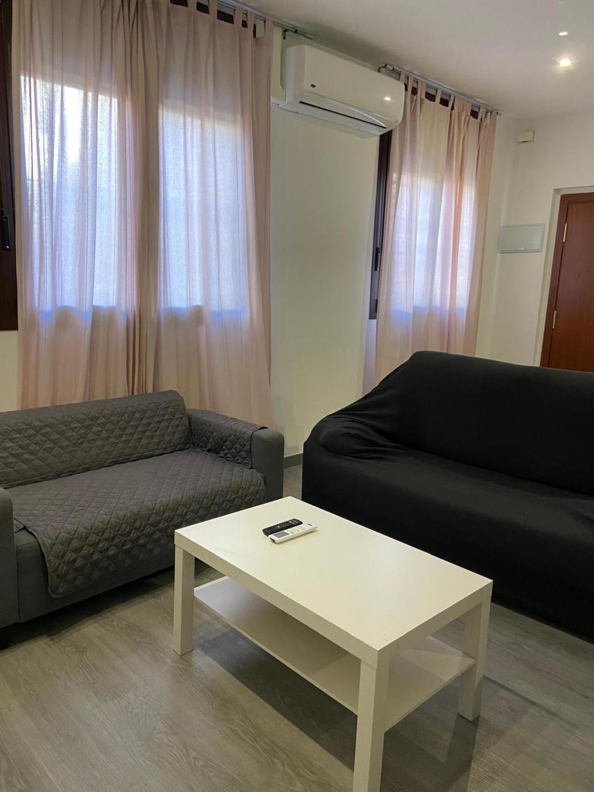 Pelicano Urban Apartment Севилья Экстерьер фото